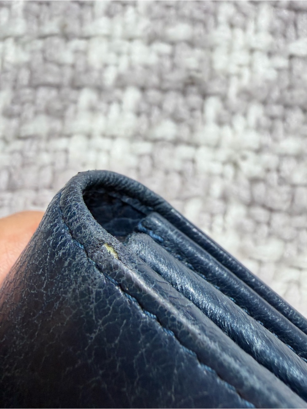 Authentic BALENCIAGA Anthracite Lambskin Leather Classic Money Wallet - Picture 13 of 16